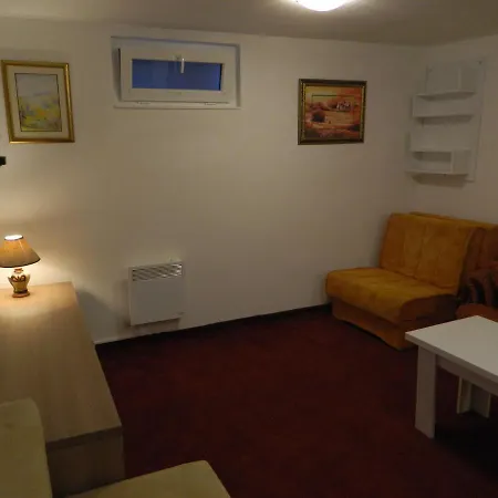Basement 5 Apartment