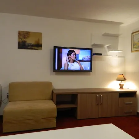 Apartment Basement 5 *